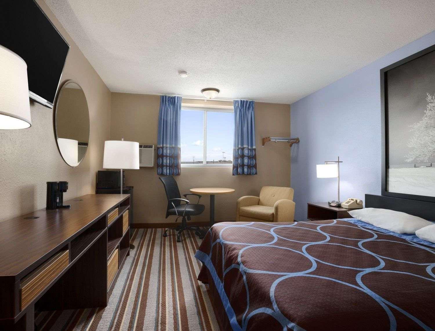 Super 8 By Wyndham Council Bluffs Ia Omaha Ne Area Motel Екстериор снимка