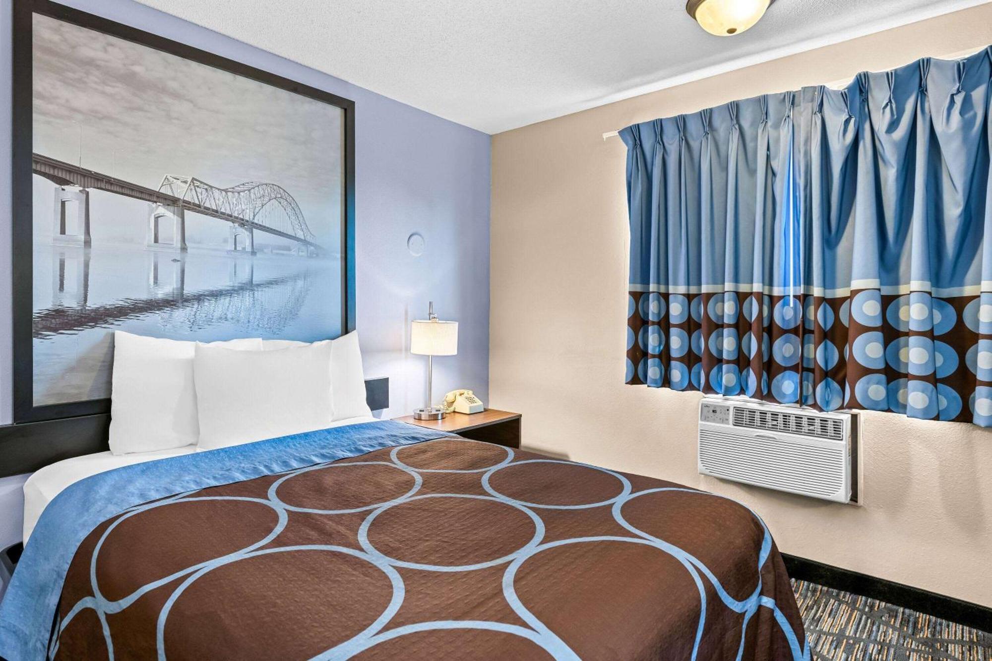 Super 8 By Wyndham Council Bluffs Ia Omaha Ne Area Motel Екстериор снимка