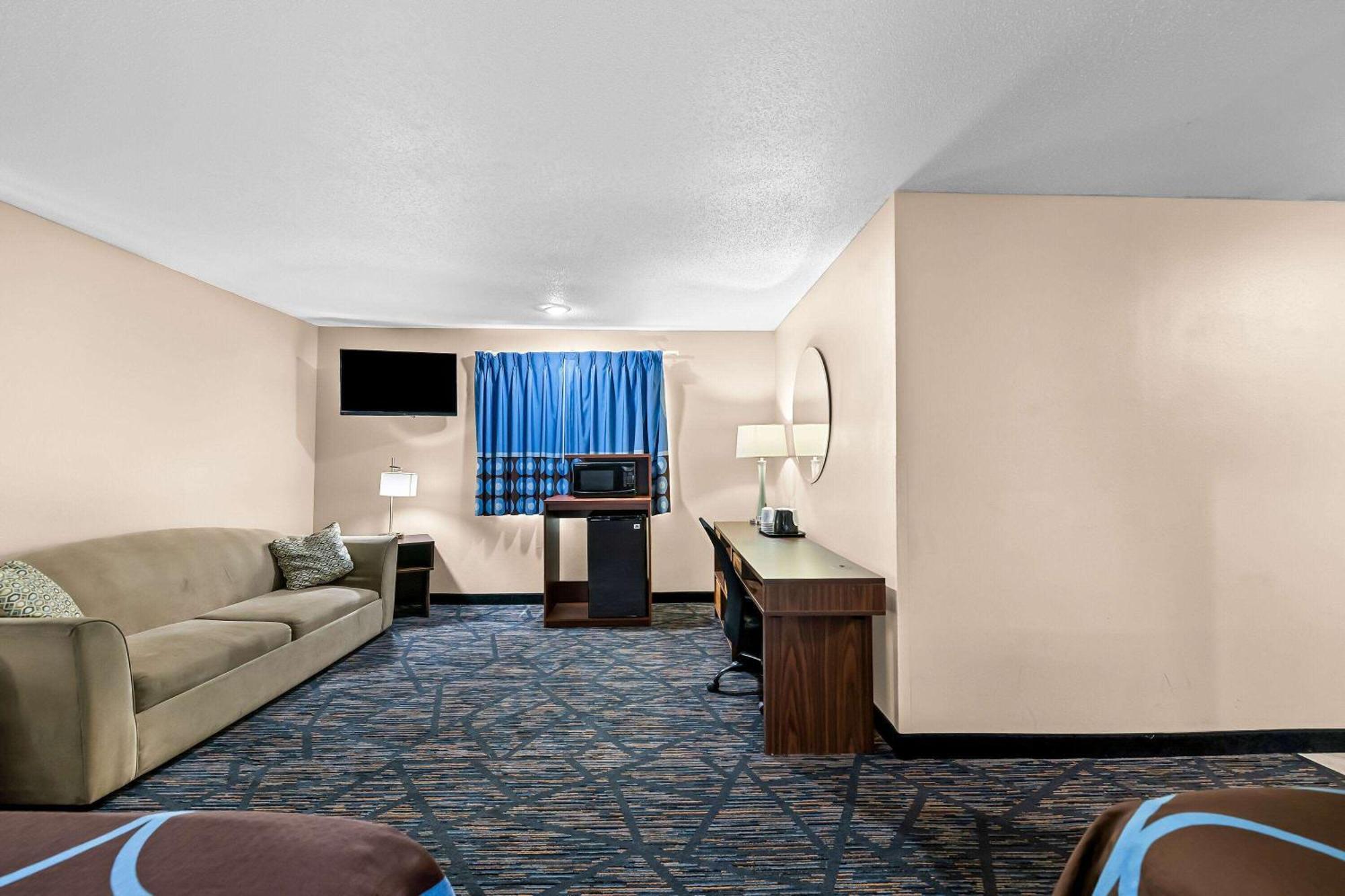 Super 8 By Wyndham Council Bluffs Ia Omaha Ne Area Motel Екстериор снимка